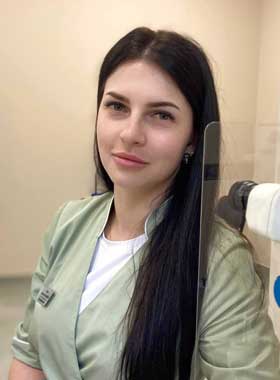 Скопа Вероніка Геннадіївна, лікар-офтальмолог